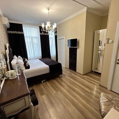 Otantik Shumen Hotel ภายนอก รูปภาพ