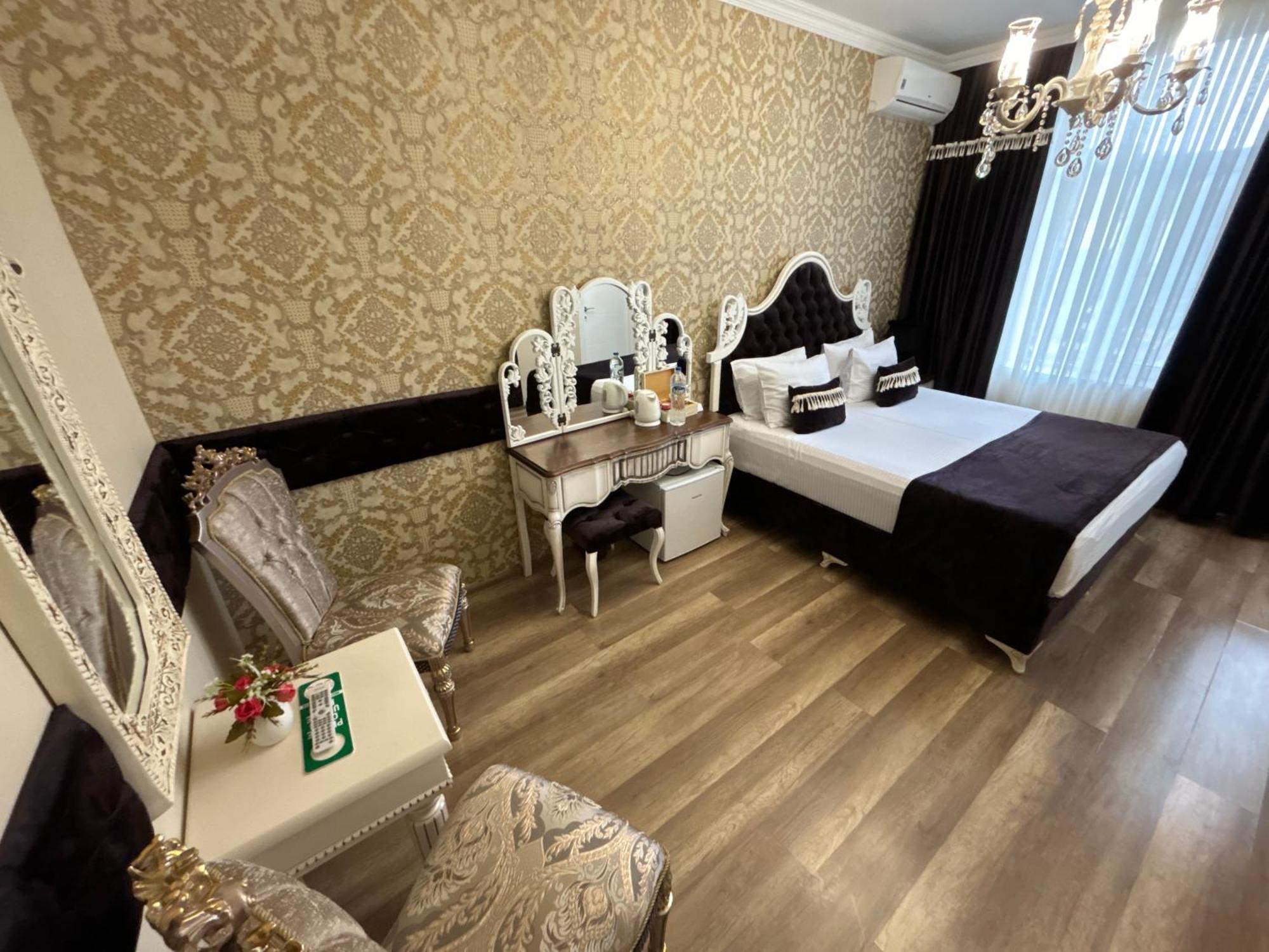 Otantik Shumen Hotel ภายนอก รูปภาพ